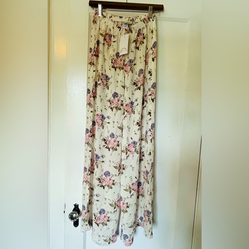 Dippin Daisy’s Floral Cover Up Pant